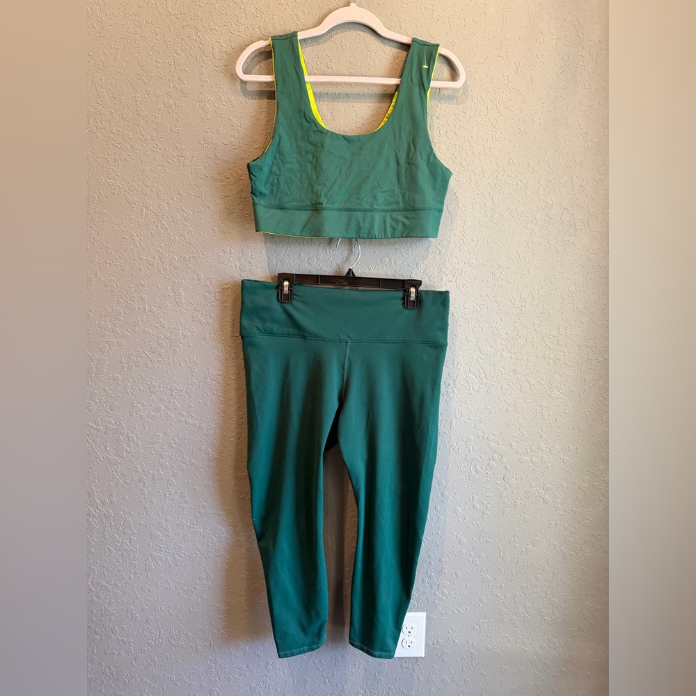 Fabletics Rainforest Citron Bra And Leggings Set - image 7